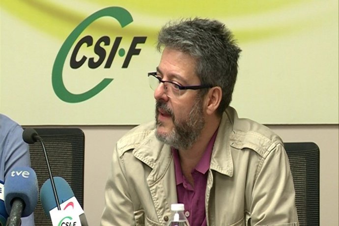 Un ingeniero y una enfermera, en observación por ébola