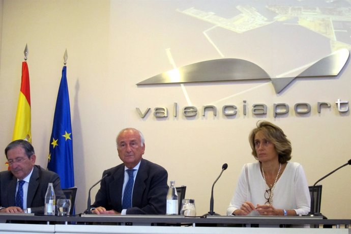 Presidente de Autoridad Portuaria de Valencia, Rafael Aznar, en rueda de prensa.