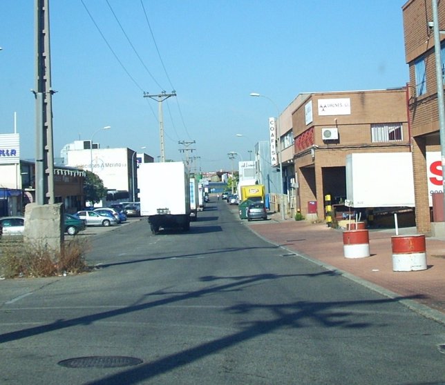Calle de un polígono industrial en Getafe
