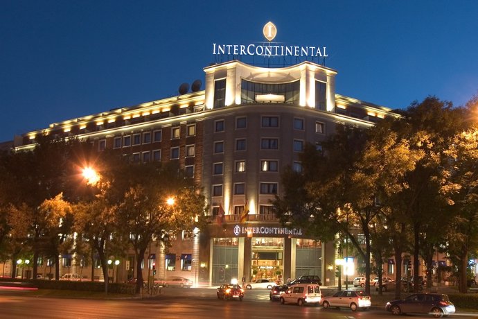 Fachada Del Hotel Intercontinental En Madrid