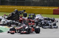 Alonso: "En 2012 podría haber muerto si el coche de Grosjean hubiera ido 10 centímetros más abajo"