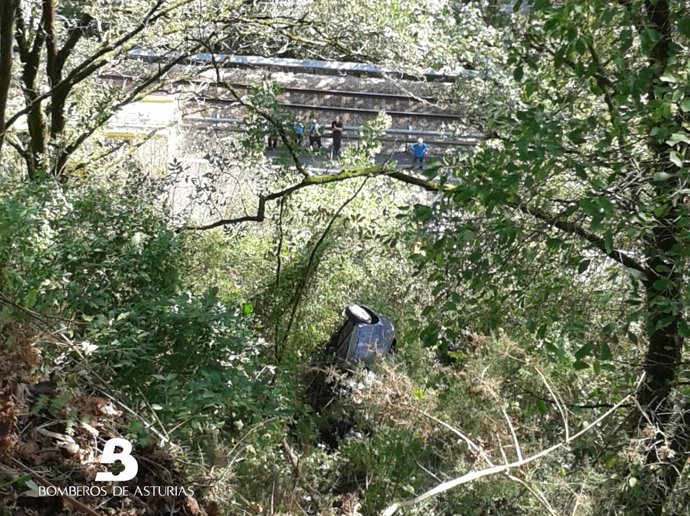 Accidented e tráfico en Prunales, Parres