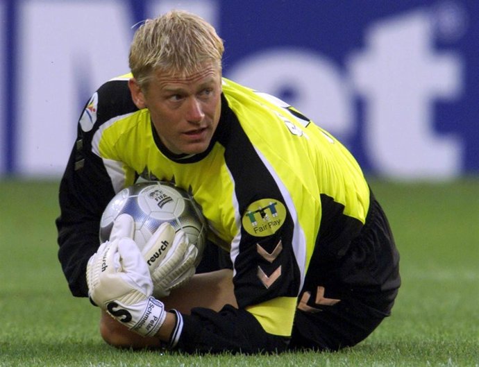 Portero danés Peter Schmeichel 