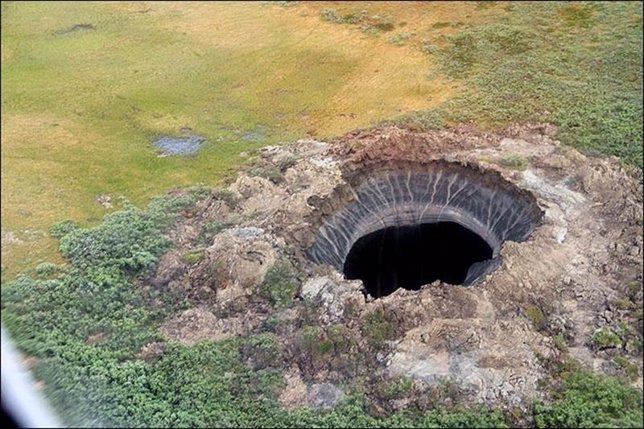 Cráter del 'fin del mundo' en Siberia