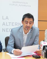 UPyD Murcia critica las políticas "erróneas" en transporte que provocan el "descenso constante" de viajeros