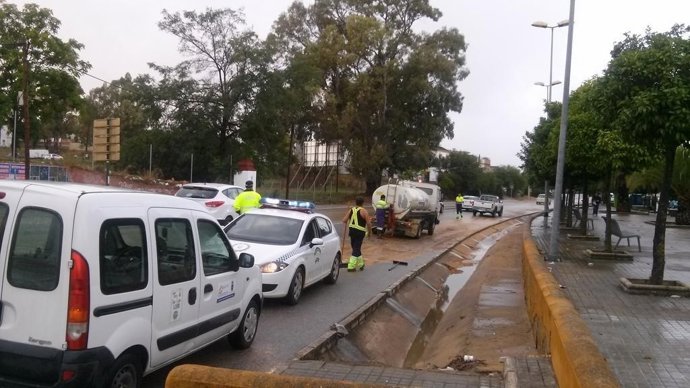 Actuación por lluvia del Ayuntamiento de Carmona