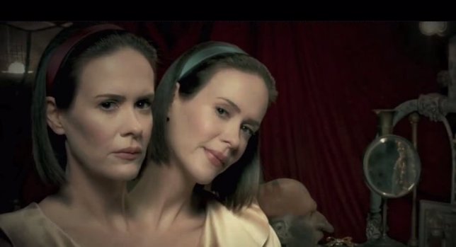 Primer tráiler de American Horror Story: Freak Show 