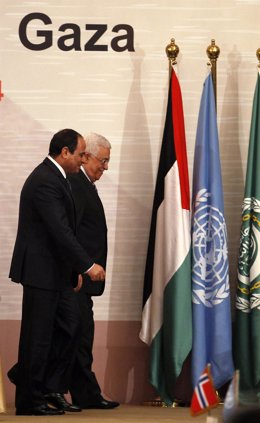Los presidentes palestino y egipcio, Abdelfatá al Sisi y Mahmud Abbas