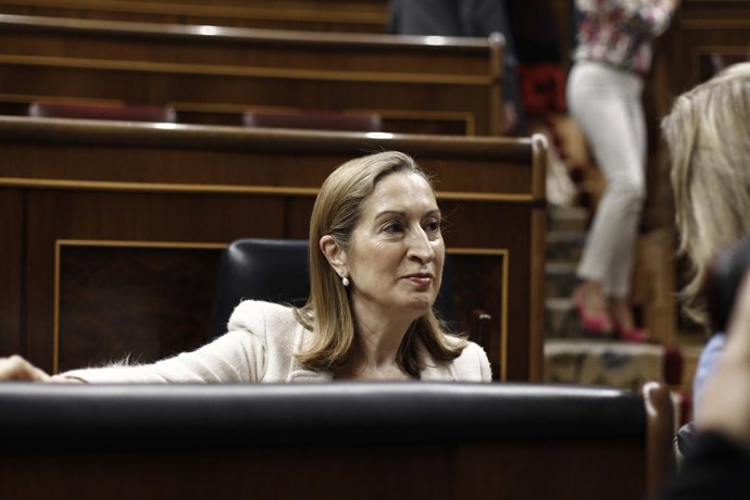 Ana Pastor, ministra de Fomento