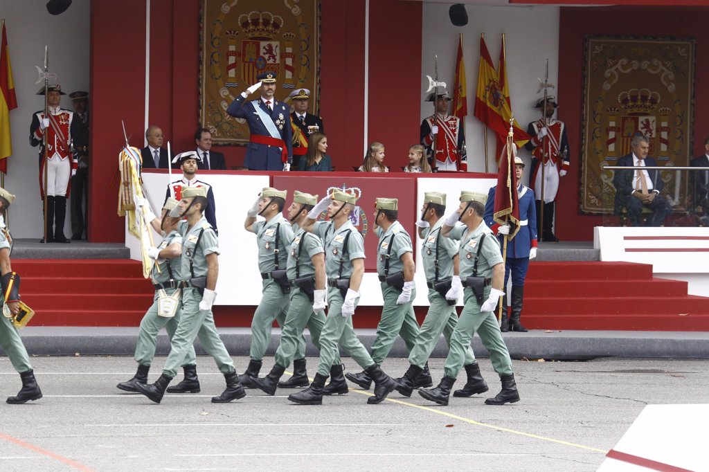 Día De La Hispanidad Las Mejores Imágenes Del Desfile Militar Del 12 De Octubre