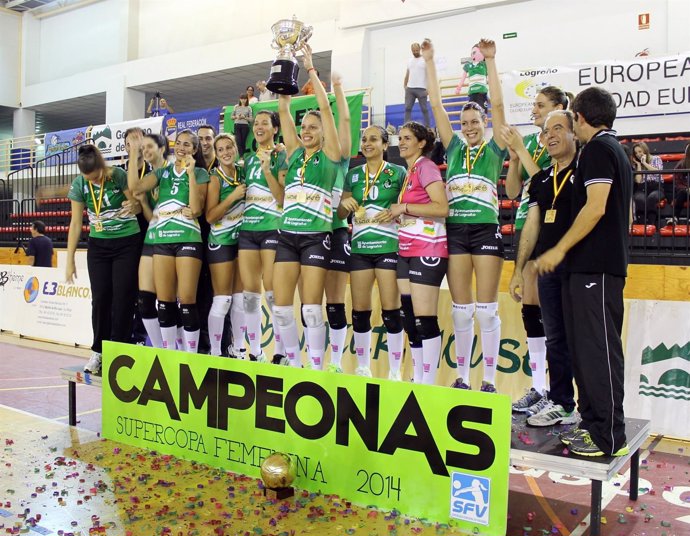 El Naturhouse Ciudad de Logroño, campeón de la Supercopa femenina de voleibol