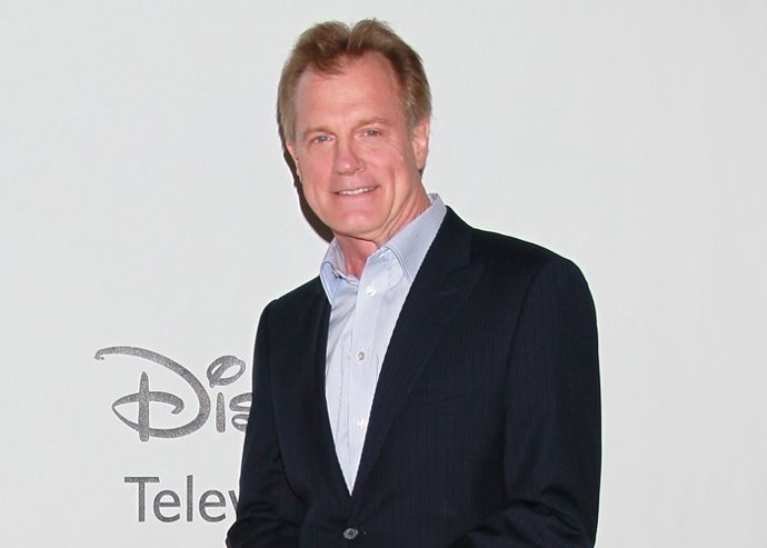 Stephen Collins y su falsa alarma de tiroteo, hace saltar las alarmas 