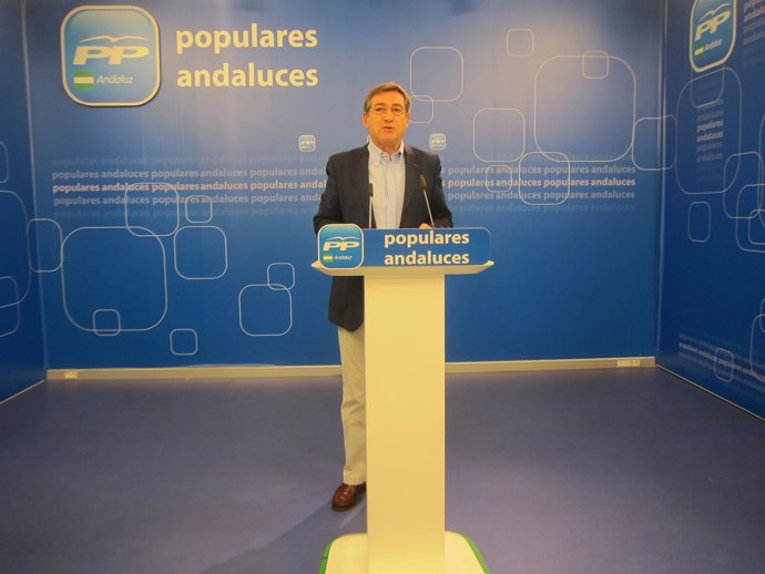 El portavoz de Economía del PP en el Parlamento de Andalucía, Rafael Carmona