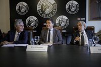 González aplaza las obras para convertir el Hospital Carlos III en un centro de media y larga estancia