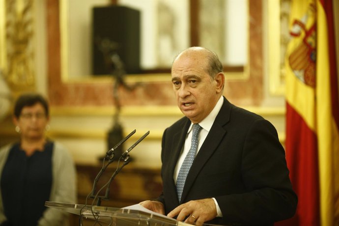 Jorge Fernández Díaz en el homenaje a la Policía en el Congreso