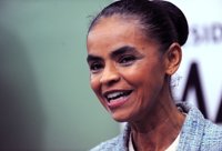 El apoyo de Marina Silva a Aécio Neves genera tensiones en su entorno