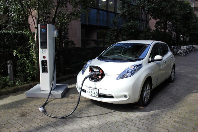 Nissan, Estación Recarga Coche Eléctrico