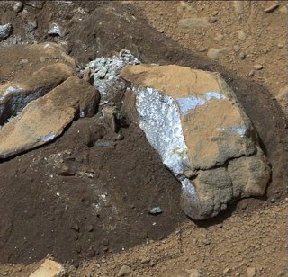Piedra analizada en Marte