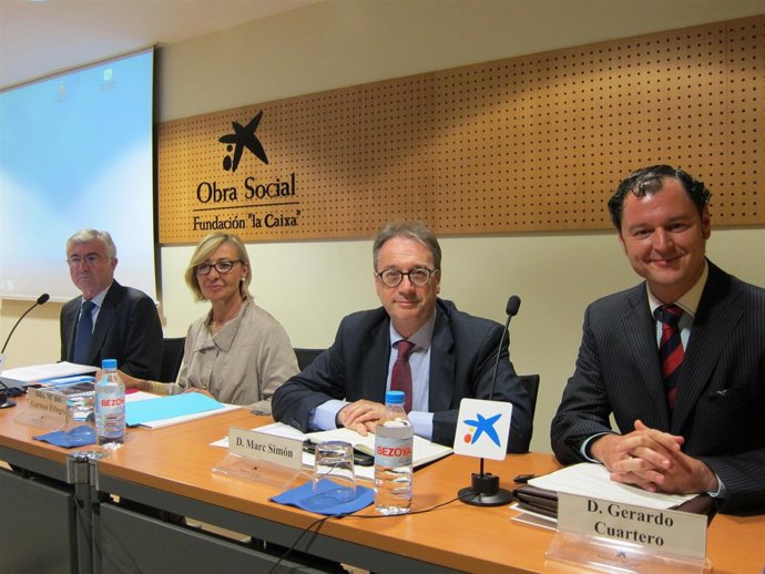 Pérez, Pelegrín, Simón y Cuartero en el acto de aniversario