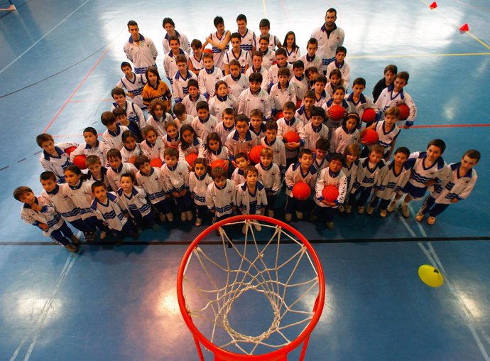 Escuela Municipal De Baloncesto