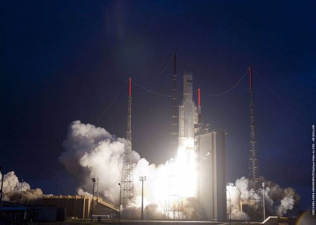 Lanzamiento cohete Ariane V