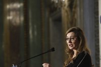 Economía.- Currás ve "despreciables" las tarjetas black y asegura que Hacienda irá "hasta el final"