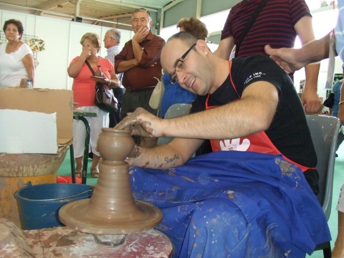 Artesanos en la Feria de Artesanía de la Región de Murcia
