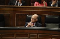 Economía.- Montoro dice que la devolución de las ayudas fiscales "no es un problema demasiado importante para nadie"