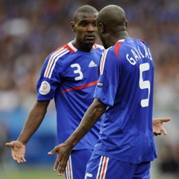 Recurso de Abidal y Gallas, de la selección francesa