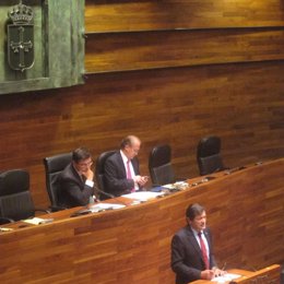 Javier Fernández en la Junta General