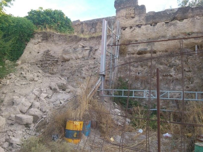 La muralla de Marchena requiere obras de urgencia.