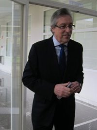 Cadenas afirma que la decisión final en los casos Rei y de multas "siempre corresponderá a un órgano del poder judicial"