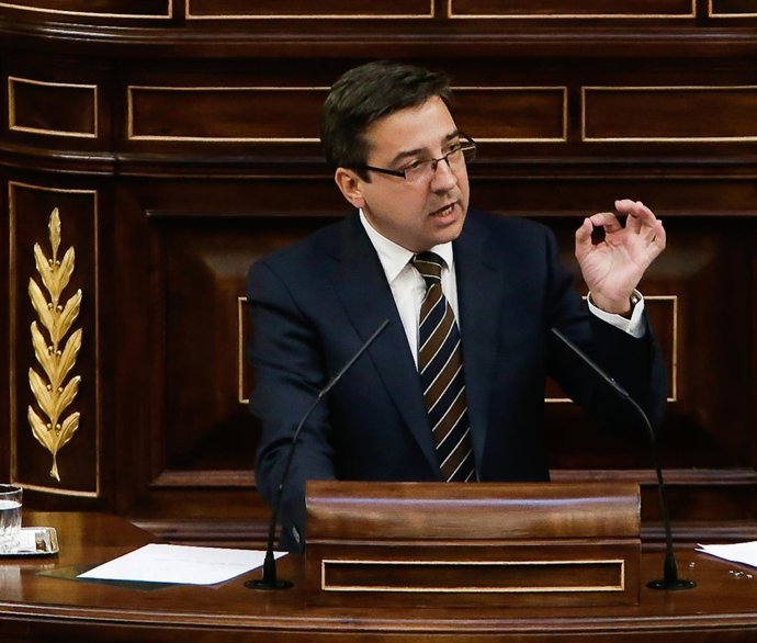 Carlos Salvador, diputado de UPN 