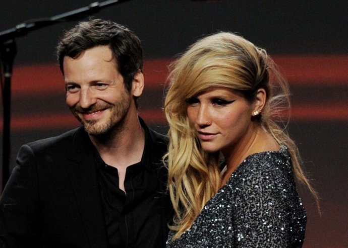 Kesha versus su productor, Dr. Luke: demandas por abusos sexuales y extorsión