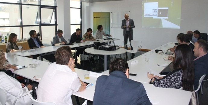 Desayuno para emprendedores en el ParcBit