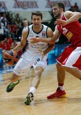 Ryan Toolson en un partido de Unicaja en Euroliga