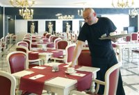 La facturación del sector servicios en CyL cae un 2,1 por ciento en CyL, el mayor decrecimiento del país