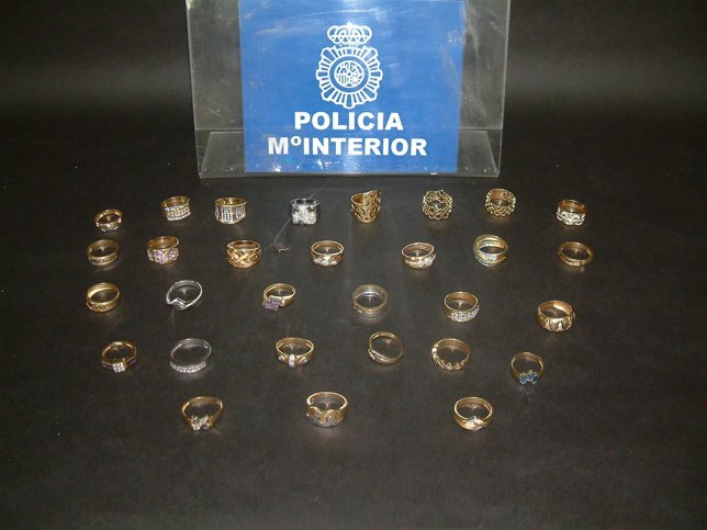 Anillos hurtados en Lugo