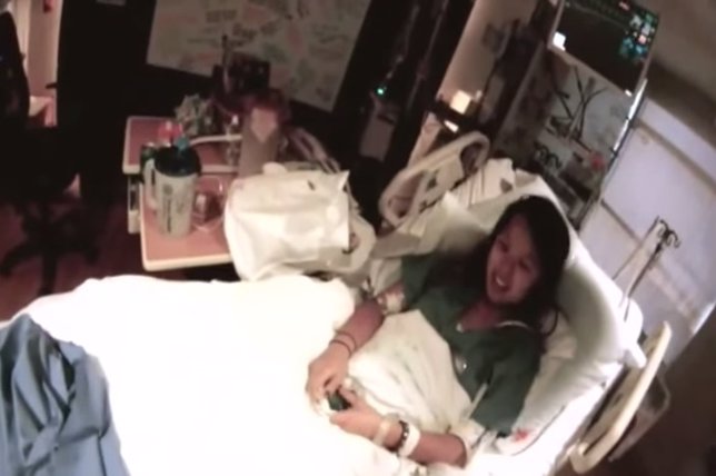 Nina Pham en el hospital