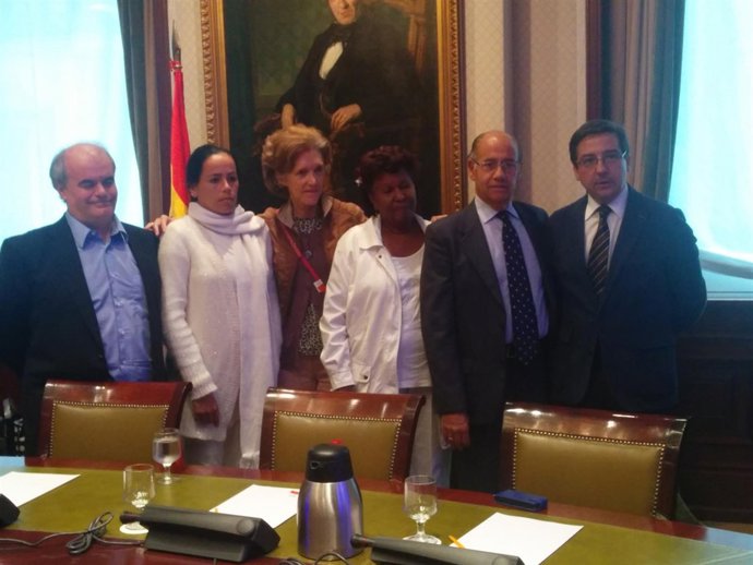Reunión en el Congreso con las Damas de Blanco