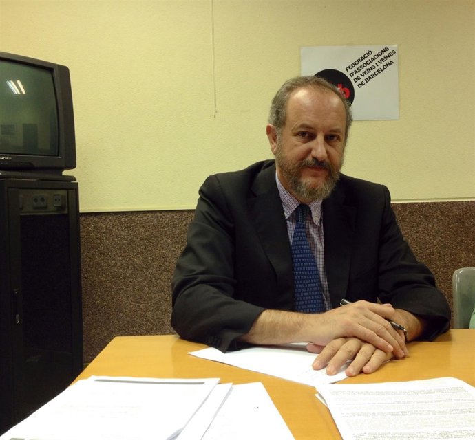 El catedrático de la Universidad de Granada e investigador de la OMS N.Olea