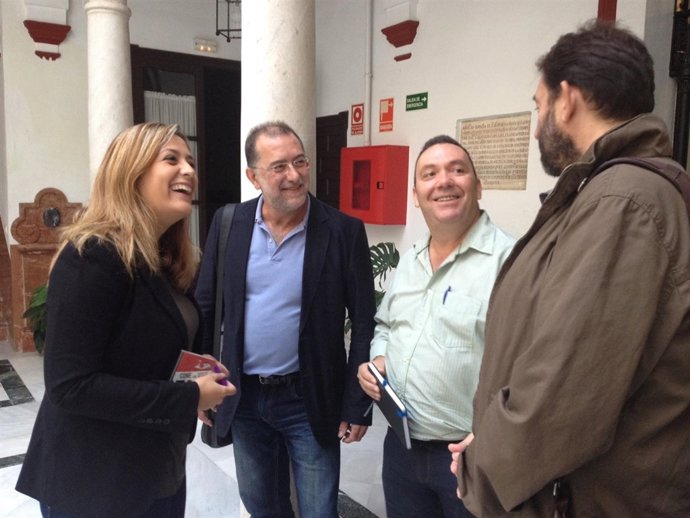 Reunión de Miryam Díaz con la Federación de Libreros