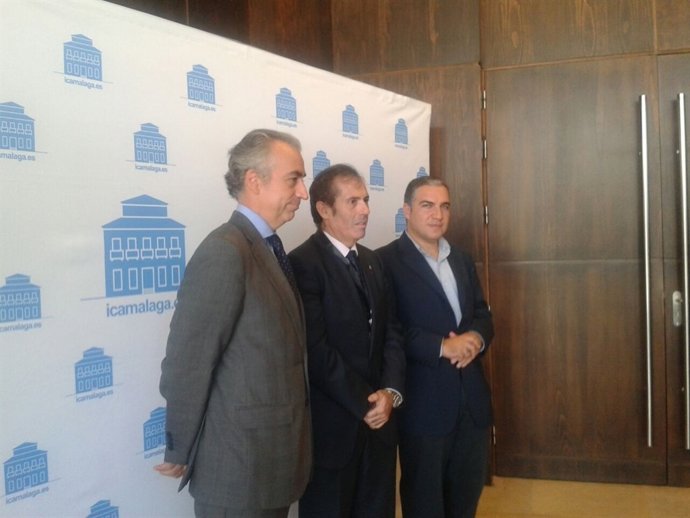 Miguel Ferre; Francisco Javier Lara, Elías Bendodo, Hacienda, Abogados