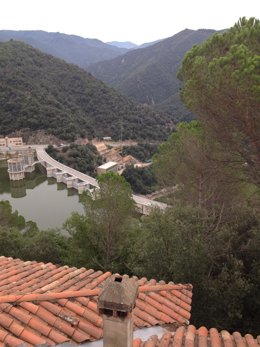 Poblado de Sant Romà de Sau junto al pantano