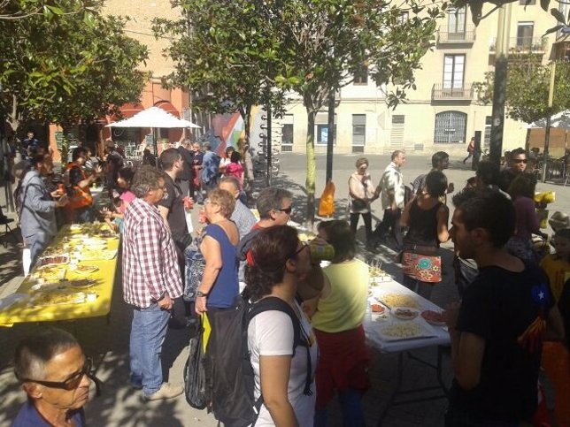 Voluntarios llevan la Gigaenquesta a municipios catalanes