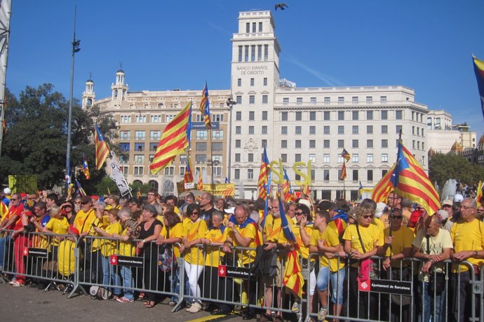 Acto en plaza Catalunya de la ANC y Òmnium