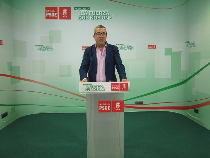 El secretario de organización del PSOE de Sevilla, José Muñoz