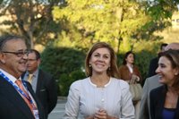 Cospedal dice que encuentra "más demagogia, populismo y contradicción" cuanto más escucha a Podemos