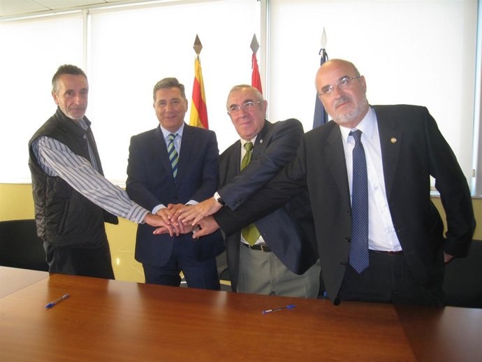 Gobierno y Colegios de Enfermería suscriben un documento de colaboración