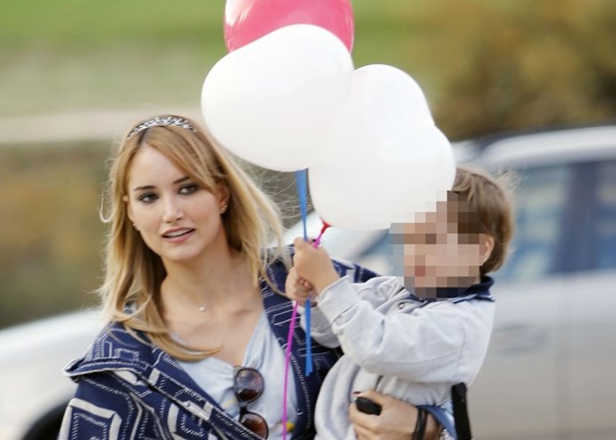 Alba Carrillo y Fonsi Nieto celebran juntos el cumpleaños de su hijo Lucas